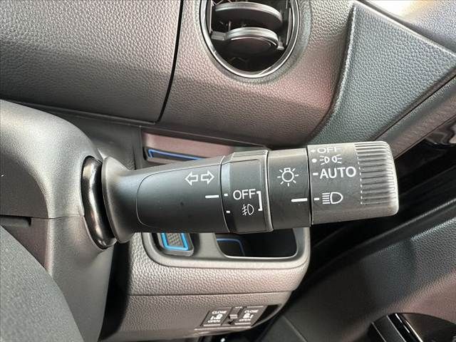 HONDA N BOX CUSTOM 4WD 2023 Image 31