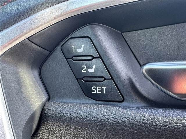 TOYOTA RAV4 HYBRID 4WD 2023 Image 31