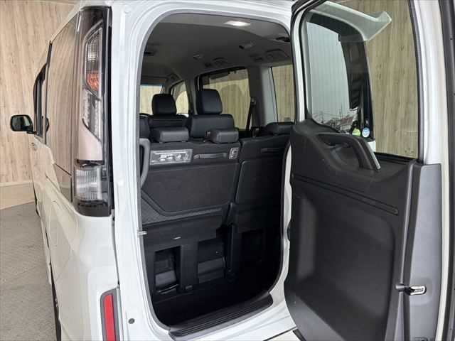 HONDA STEPWAGON SPADA HYBR 2017 Image 31