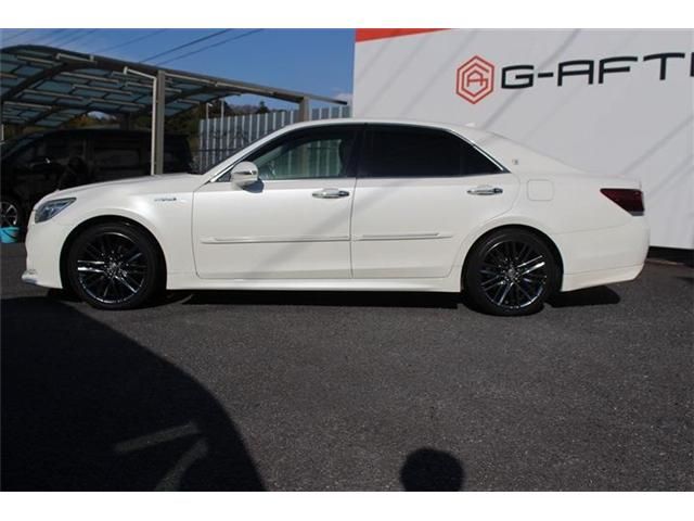 TOYOTA CROWN SEDAN HYBRID 2013 Image 31