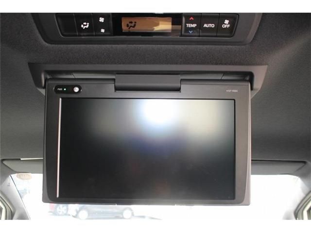 TOYOTA NOAH HYBRID 2017 Image 31