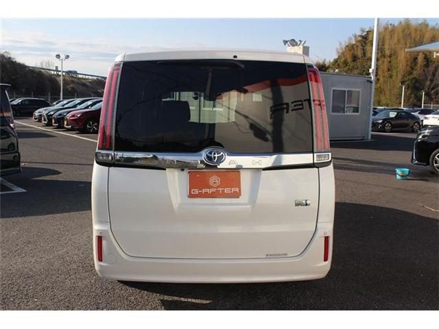 TOYOTA NOAH HYBRID 2017 Image 31