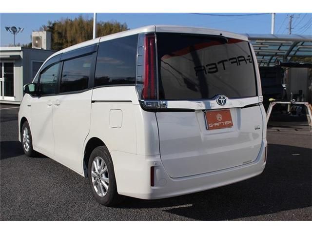 TOYOTA NOAH HYBRID 2017 Image 31