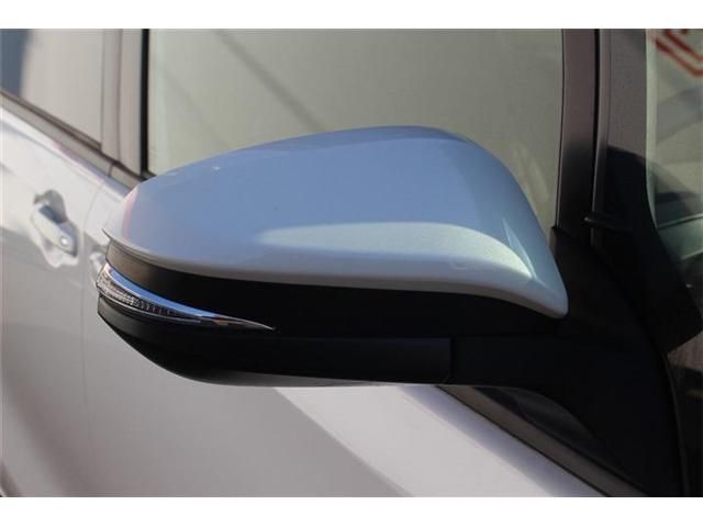 TOYOTA NOAH HYBRID 2017 Image 31