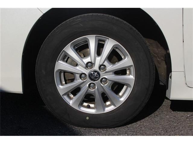 TOYOTA NOAH HYBRID 2017 Image 31