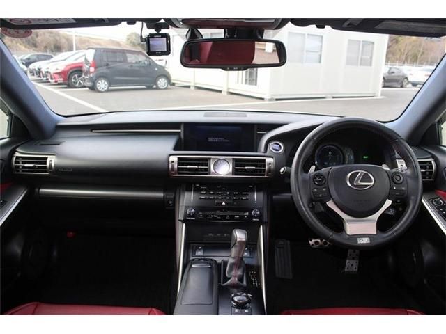 TOYOTA LEXUS IS300H 2013 Image 31