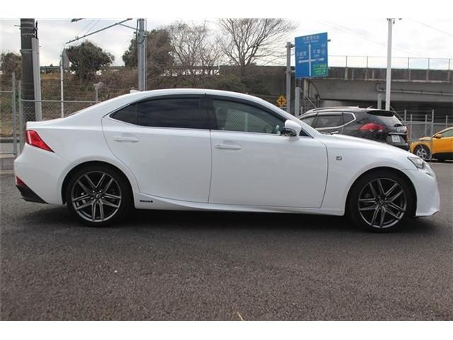 TOYOTA LEXUS IS300H 2013 Image 31