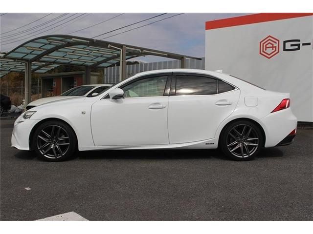 TOYOTA LEXUS IS300H 2013 Image 31