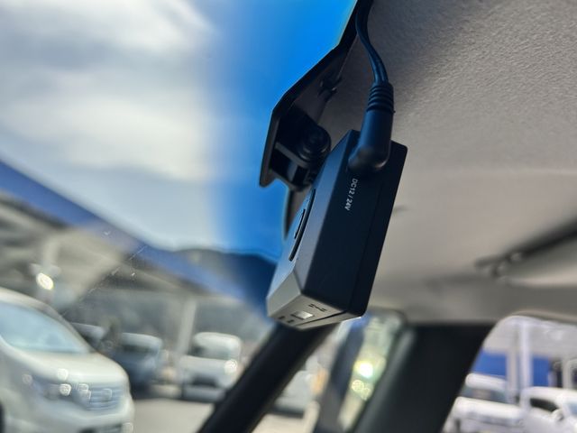 HONDA N BOX 2016 Image 31