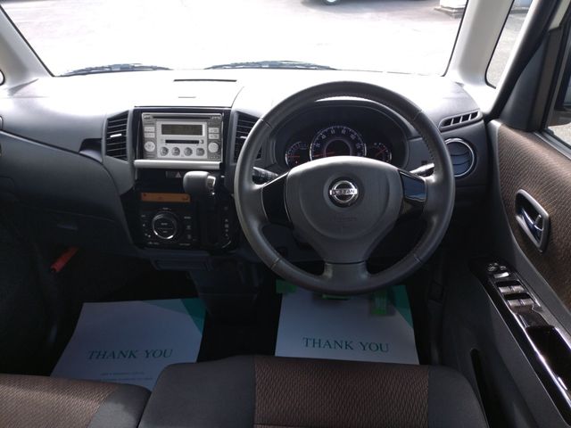 NISSAN ROOX 2012 Image 31