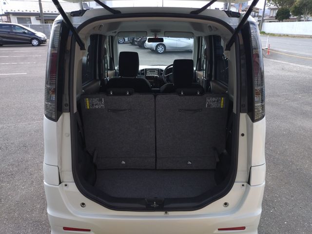 NISSAN ROOX 2012 Image 31