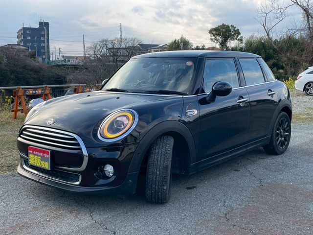 BMW MINI COOPER 5DOOR 2019 Image 31