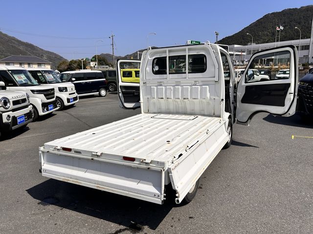 SUZUKI CARRY TRUCK 4WD 2015 Image 31