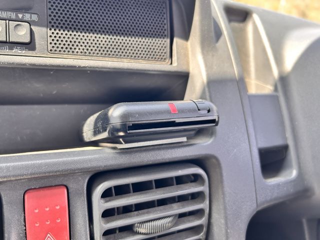 SUZUKI CARRY TRUCK 4WD 2015 Image 31