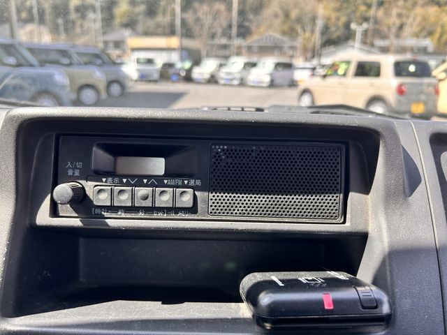 SUZUKI CARRY TRUCK 4WD 2015 Image 31