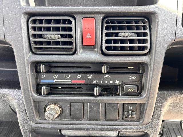 SUZUKI CARRY TRUCK 2014 Image 31