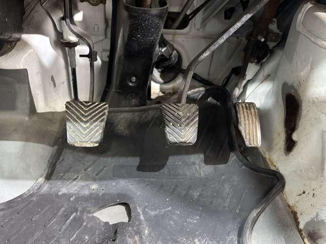 NISSAN CLIPPER TRUCK 4WD 2004 Image 31