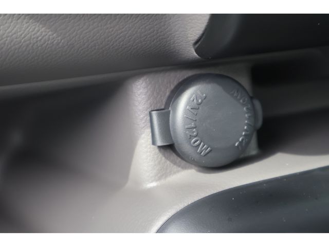 SUZUKI EVERY VAN 4WD 2025 Image 31