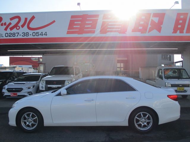 TOYOTA MARK X 2010 Image 31