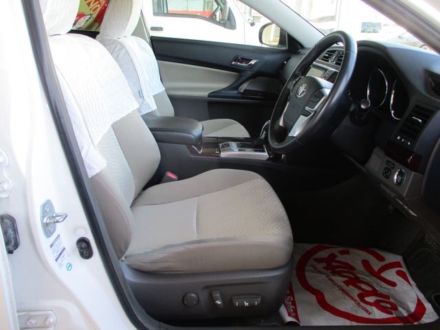 TOYOTA MARK X 2010 Image 31