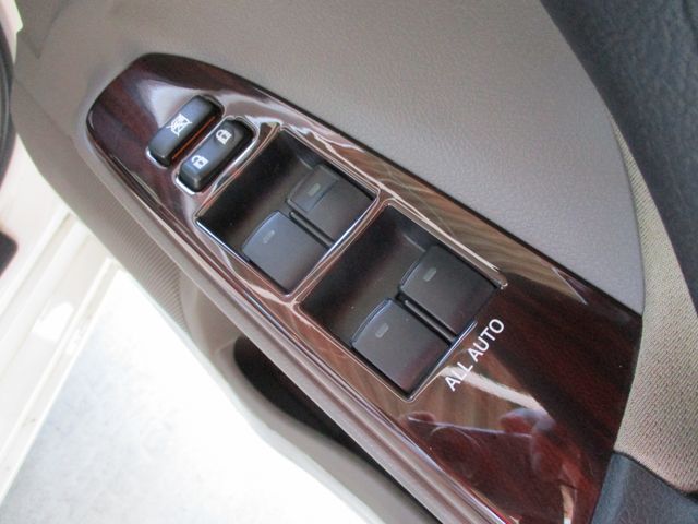 TOYOTA MARK X 2010 Image 31