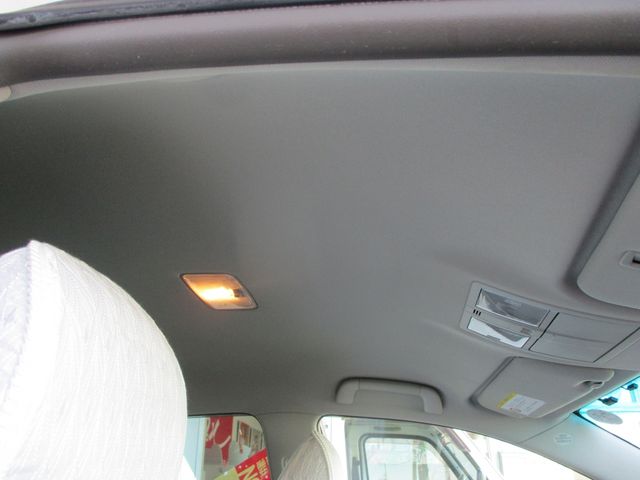 TOYOTA MARK X 2010 Image 31