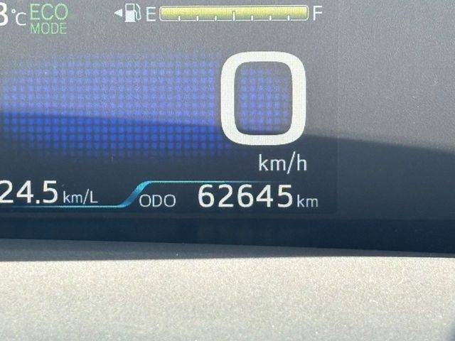 TOYOTA PRIUS 2021 Image 31