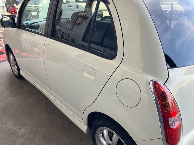 DAIHATSU MIRA GINO 2006 Image 31