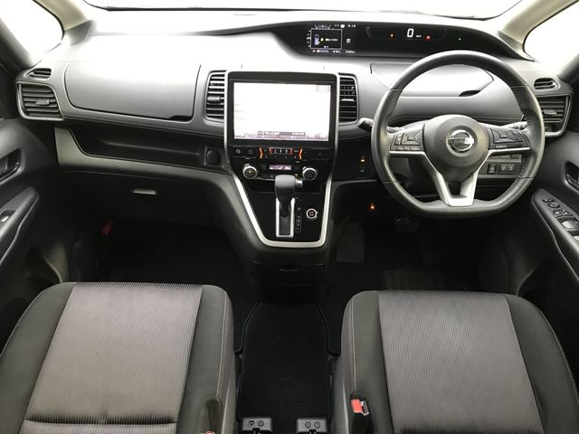 NISSAN SERENA  S-HYBRID 2018 Image 31