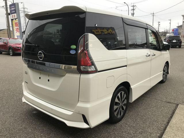 NISSAN SERENA  S-HYBRID 2018 Image 31