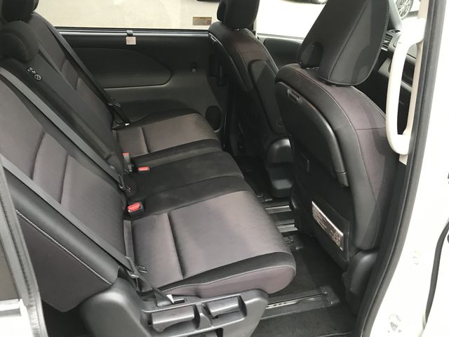 NISSAN SERENA  S-HYBRID 2018 Image 31