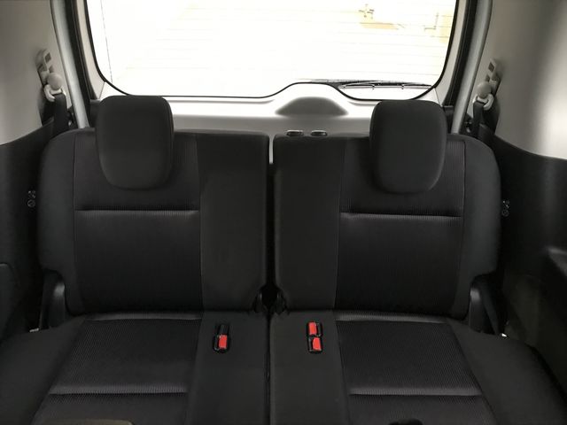 NISSAN SERENA  S-HYBRID 2018 Image 31