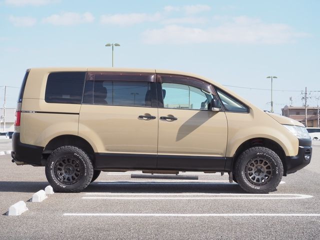 MITSUBISHI DELICA D:5 4WD 2008 Image 31