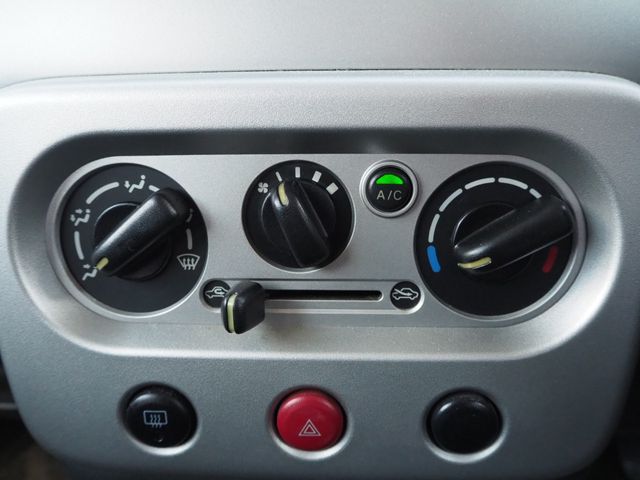 SUZUKI ALTO LAPIN SS 2005 Image 31