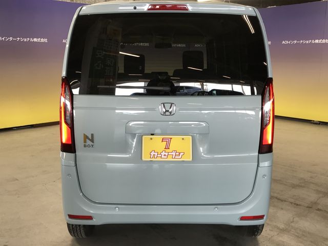 HONDA N BOX 2025 Image 31