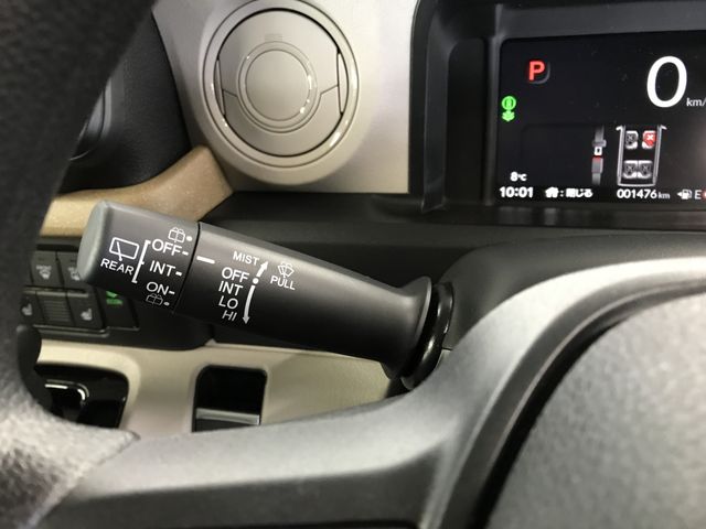 HONDA N BOX 2025 Image 31