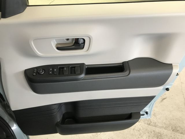 HONDA N BOX 2025 Image 31