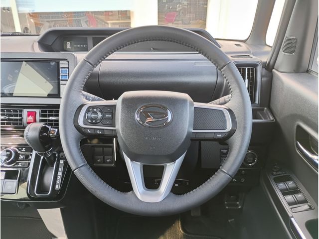 DAIHATSU TANTO CUSTOM 2023 Image 31