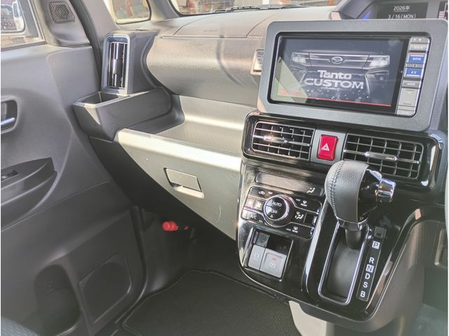 DAIHATSU TANTO CUSTOM 2023 Image 31