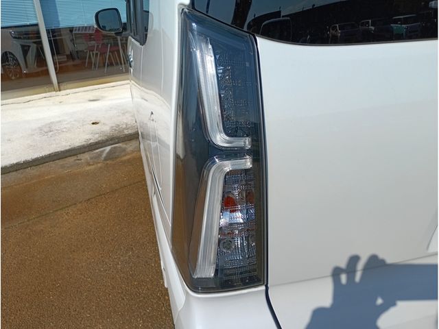 DAIHATSU TANTO CUSTOM 2023 Image 31