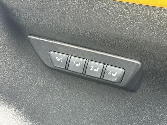 TOYOTA LEXUS NX300H AWD 2019 Image 31