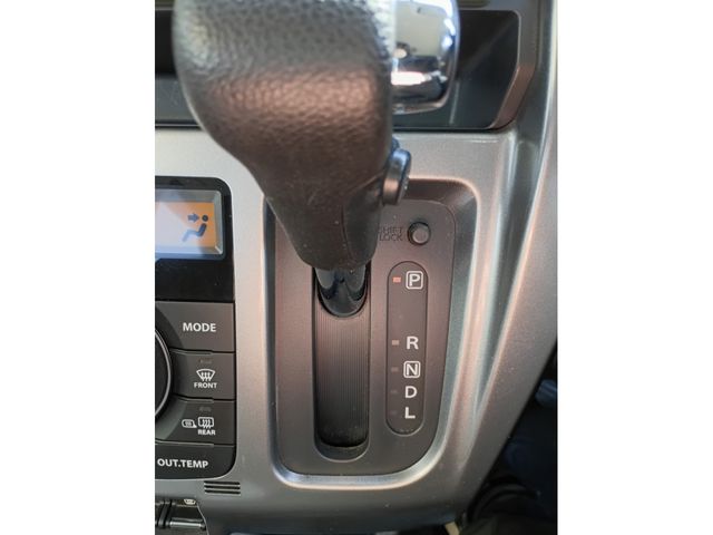 SUZUKI HUSTLER 4WD 2015 Image 31