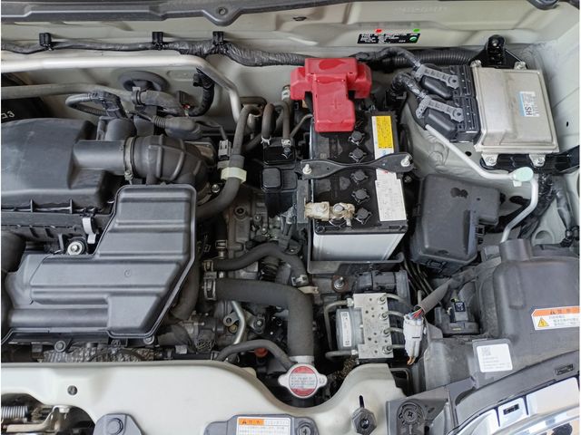 SUZUKI HUSTLER 4WD 2015 Image 31