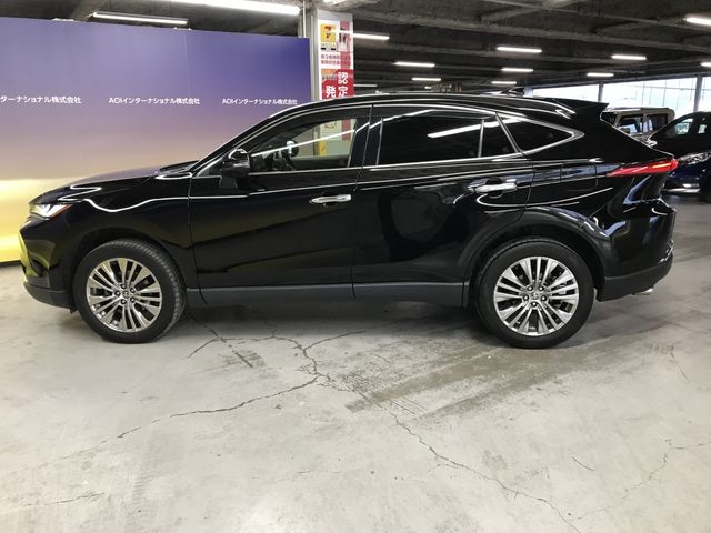 TOYOTA HARRIER 4WD 2022 Image 31