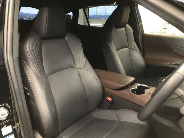 TOYOTA HARRIER 4WD 2022 Image 31