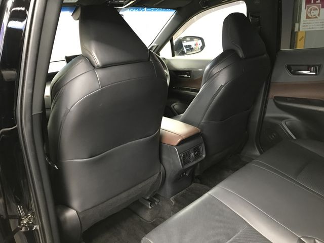 TOYOTA HARRIER 4WD 2022 Image 31