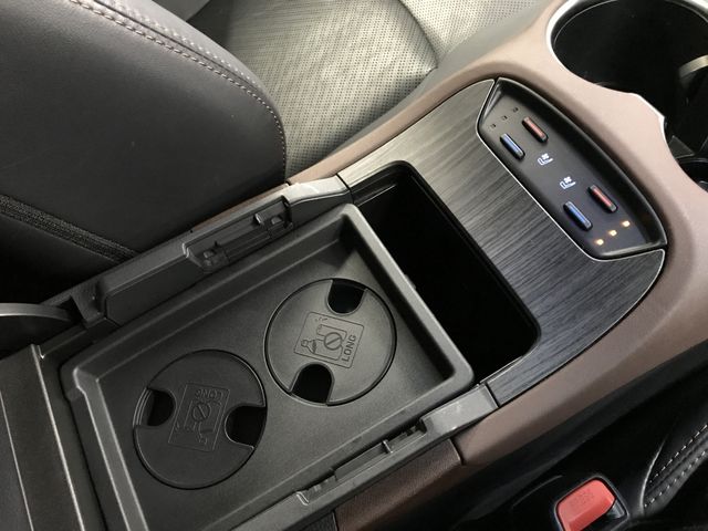 TOYOTA HARRIER 4WD 2022 Image 31