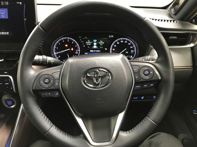 TOYOTA HARRIER 4WD 2022 Image 31