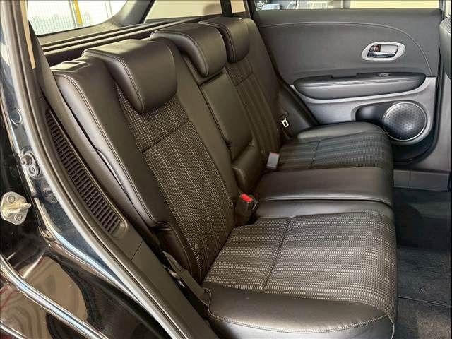 HONDA VEZEL HYBRID 2014 Image 31