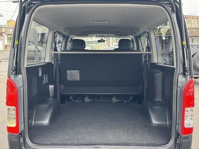 TOYOTA HIACE VAN 2WD 2017 Image 31